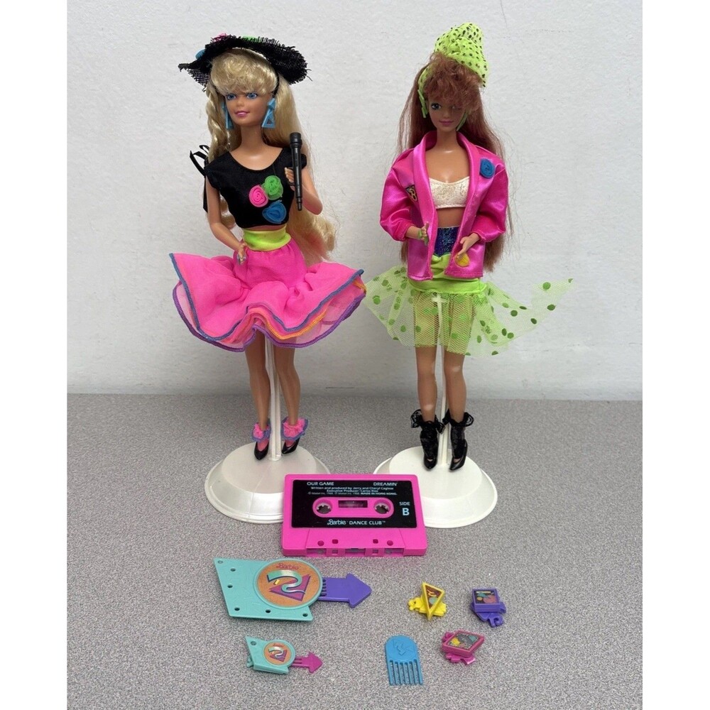 1989 Dance Club Barbie & Kayla (Has Spotted Legs) Outfits, Accessories, Cassette